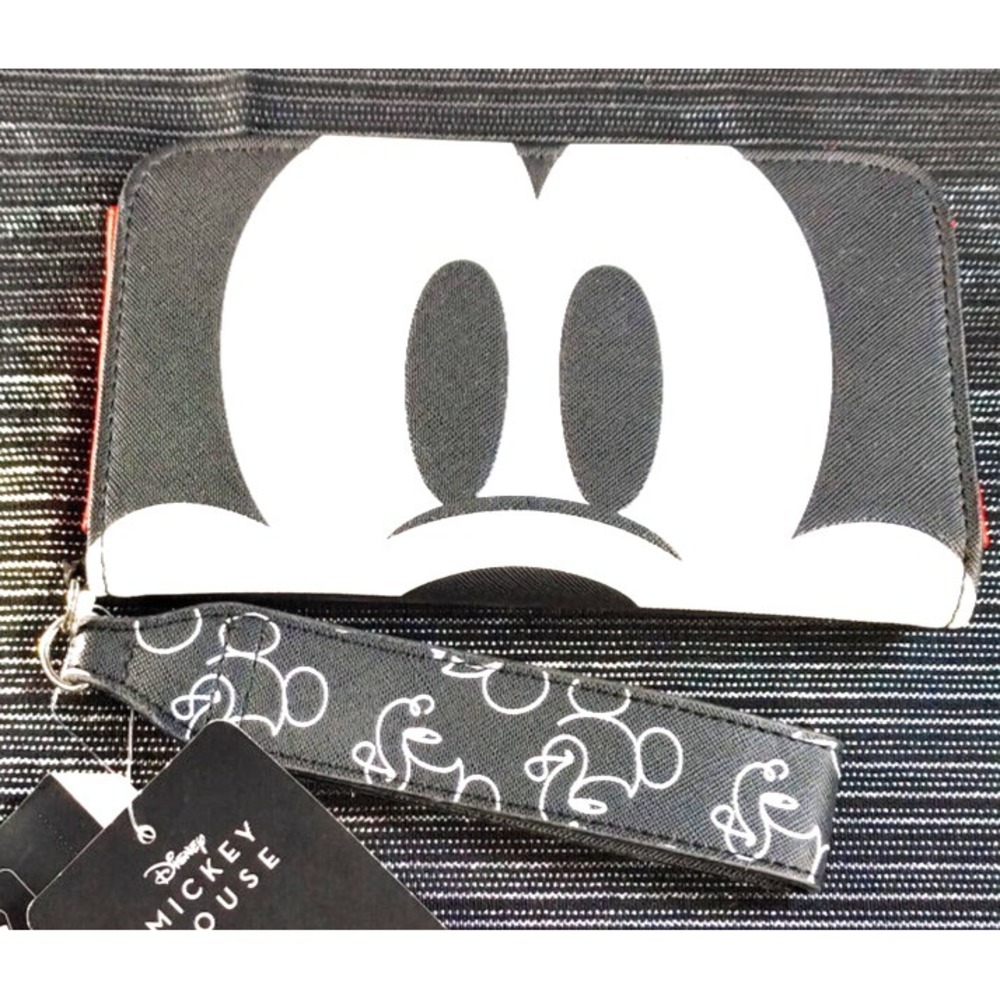 Disney Black and White Mickey Mouse Zip Wallet Wristlet